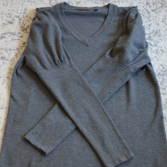 525 America Gray Long Puff Sleeve V-Neck Sweater Womens Size Large - Picture 12 of 14